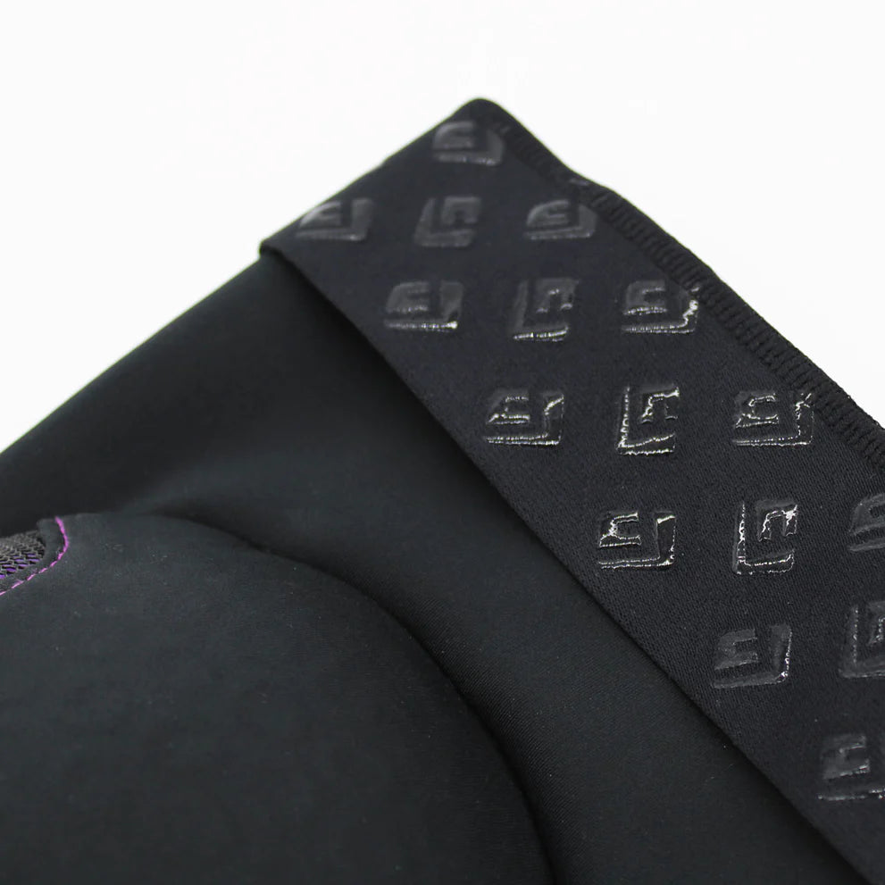 RE ZRO Terra Mountain Bike Knee Guards