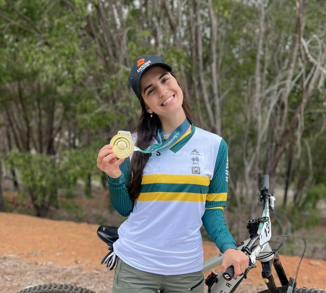 Sponsor an Athlete - ELLIE SMITH - CGFCH